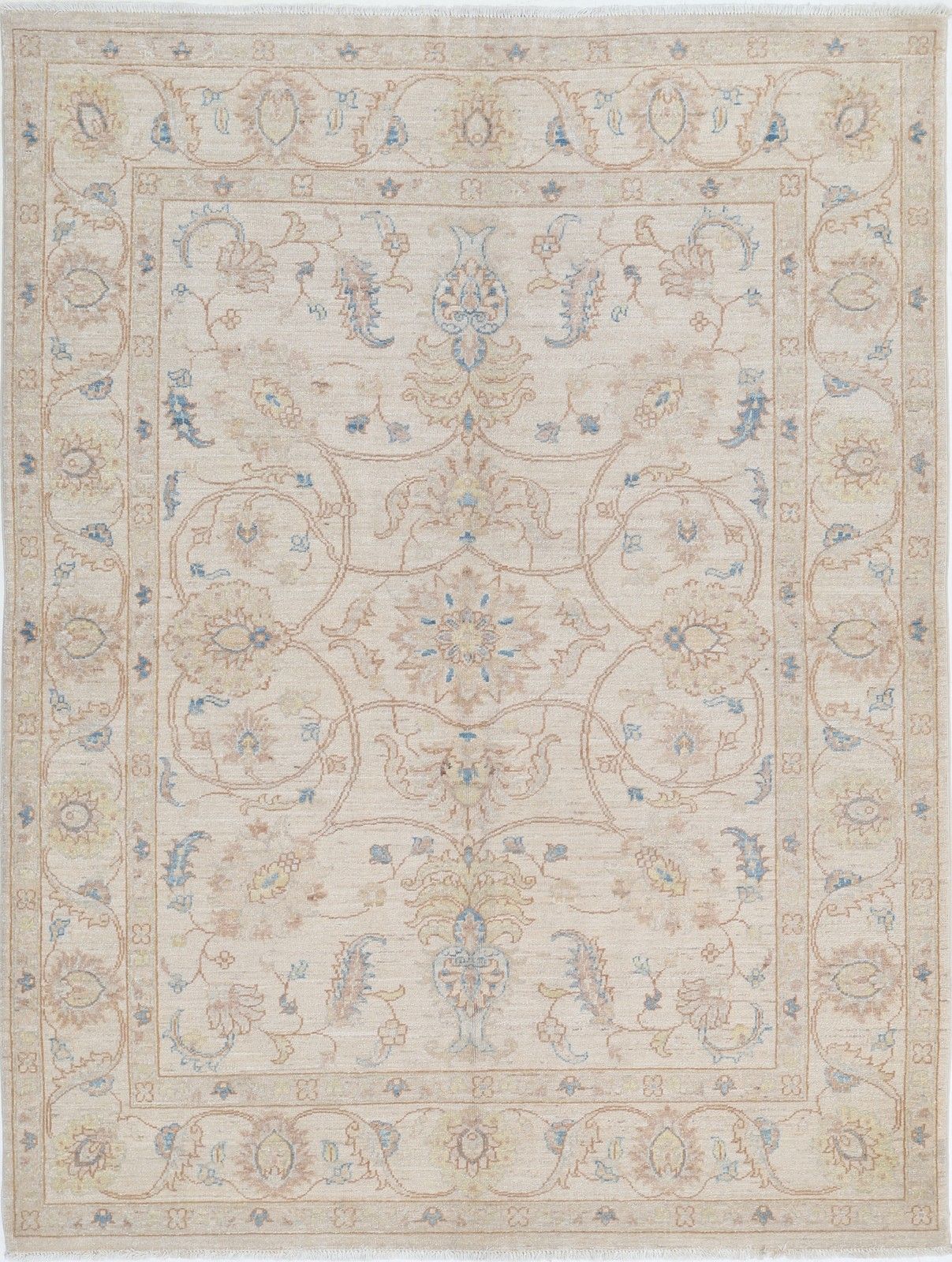 Tapis turc noué à la main 1,50 x 1,95 m. Tapis en laine beige à motif floral