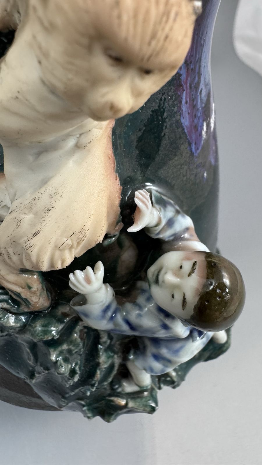 Japanese Sumida Gawa Vase With Monkey, Karako And Seated Woman, Kōko — Meiji / Early Taishō Period photo Home Decor