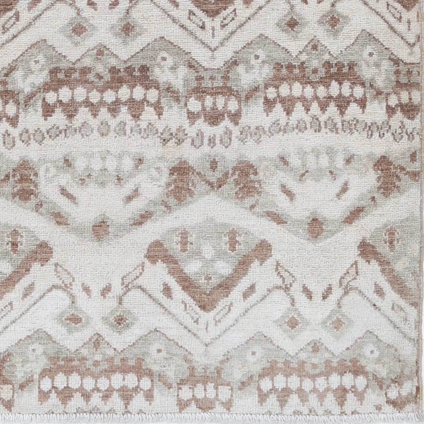 3x3,3 ft handgeknoopt wollen vloerkleed in ivoor en bruin. Accent rug met geometrisch dessin photo buy
