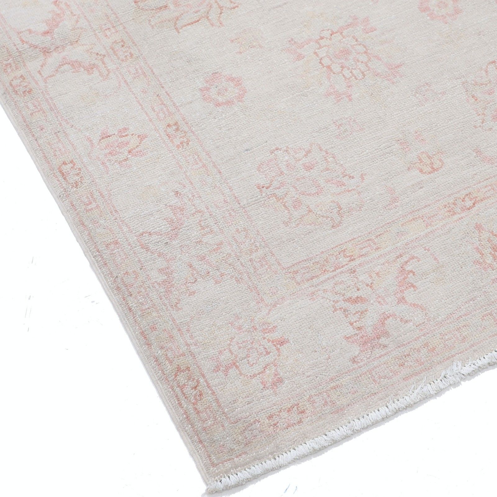 2.8x4.2 Ft Hand Knotted Beige Accent Rug With Red Floral Design. 100% Wool photo vinterior