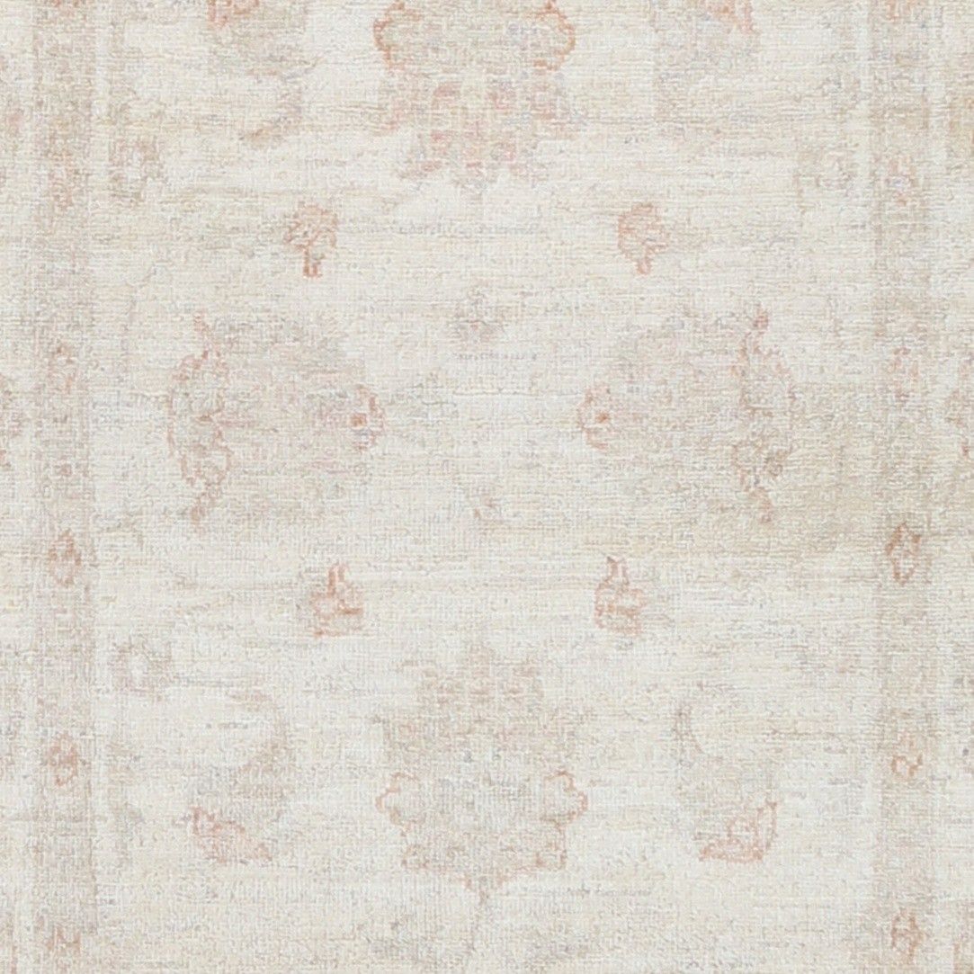2.8x4 Ft Beige Handknotted Turkish Wool Accent Rug With Floral Design. 100% Wool photo buy
