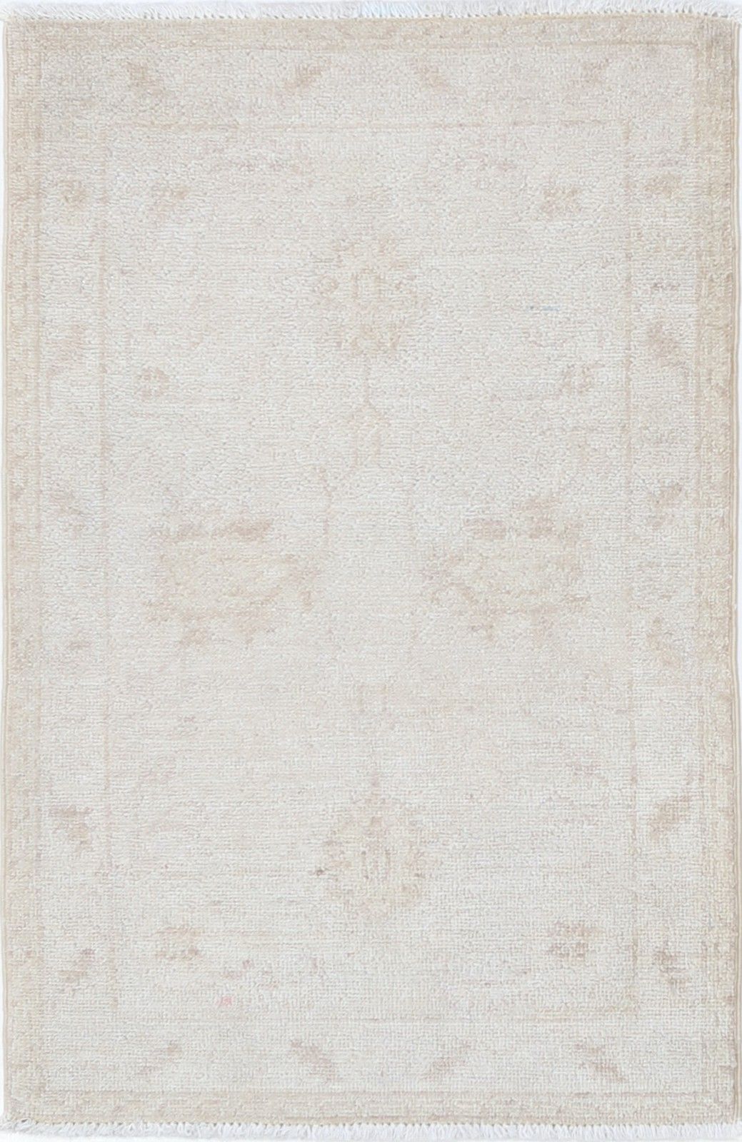 1.9x3 Ft Handmade Beige Accent Rug With Floral Design For Bedroom And Entryway