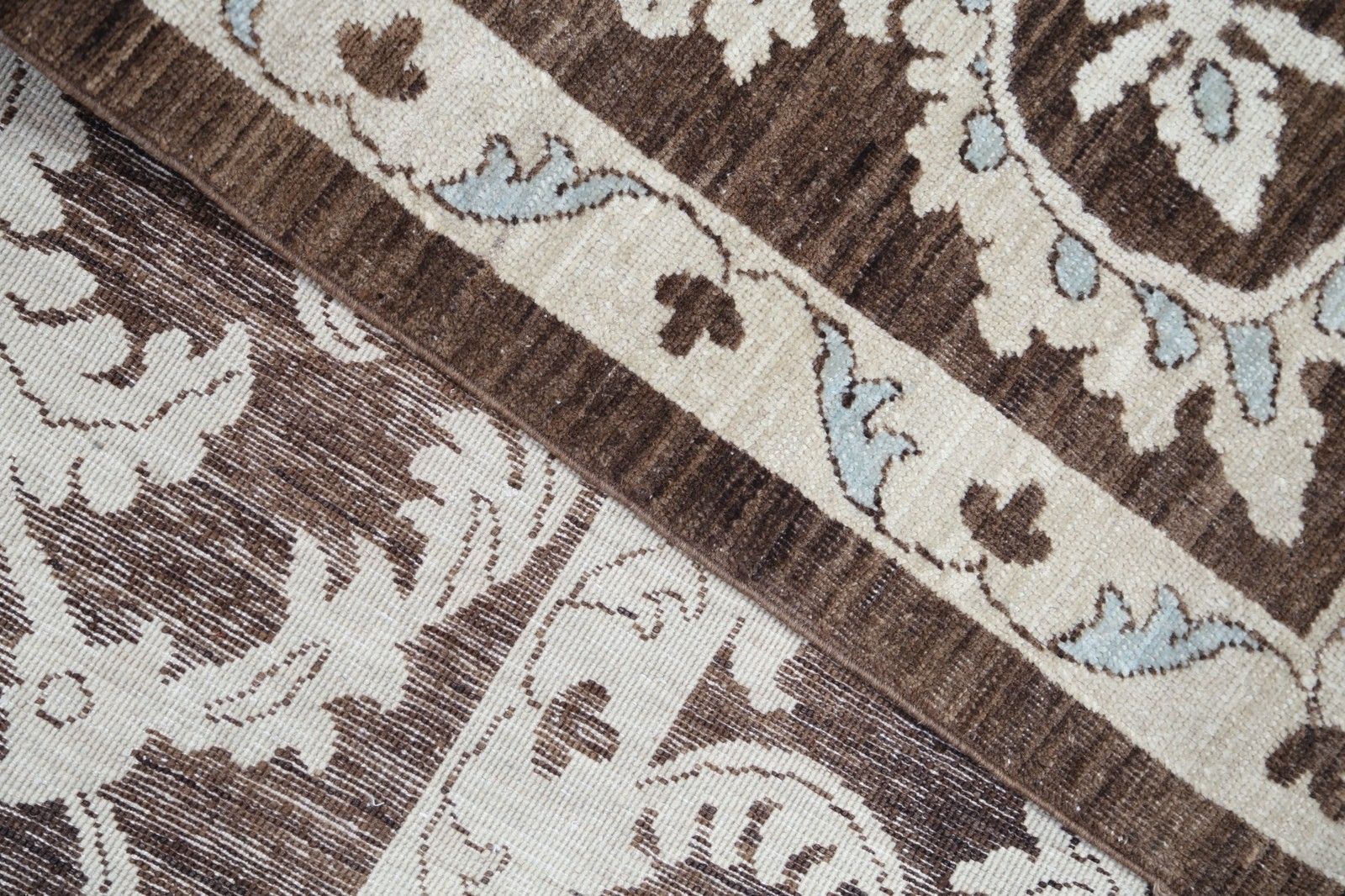 Tapis noué à la main, marron et ivoire, 268 x 350 cm, motif floral turc photo buy