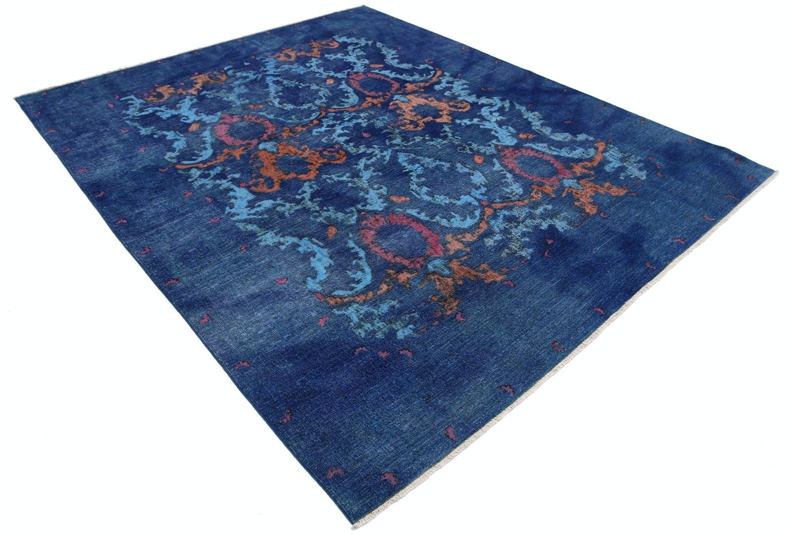 8x9,4 ft handgeknoopt vloerkleed in marineblauw, turquoise en roest. Tapijt met damast bloemmotief photo furniture