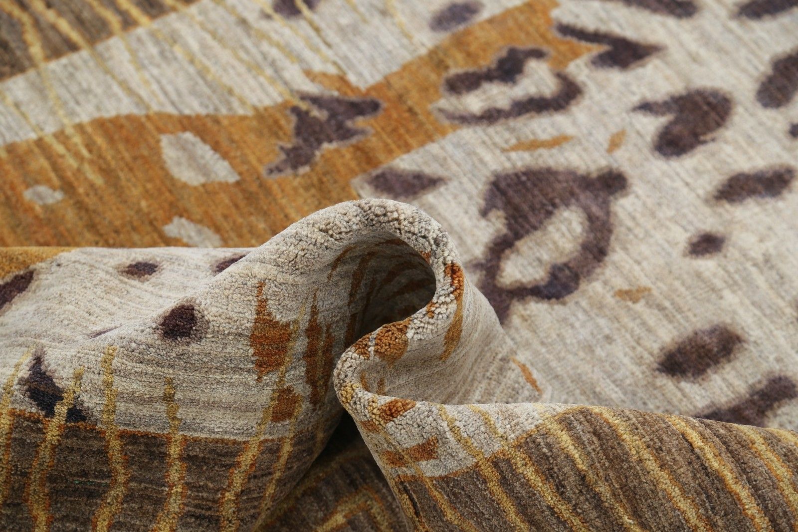 5x6.3 Ft Hand Knotted Brown, Beige And Mustard Area Rug. Abstract Design Carpet photo vinterior