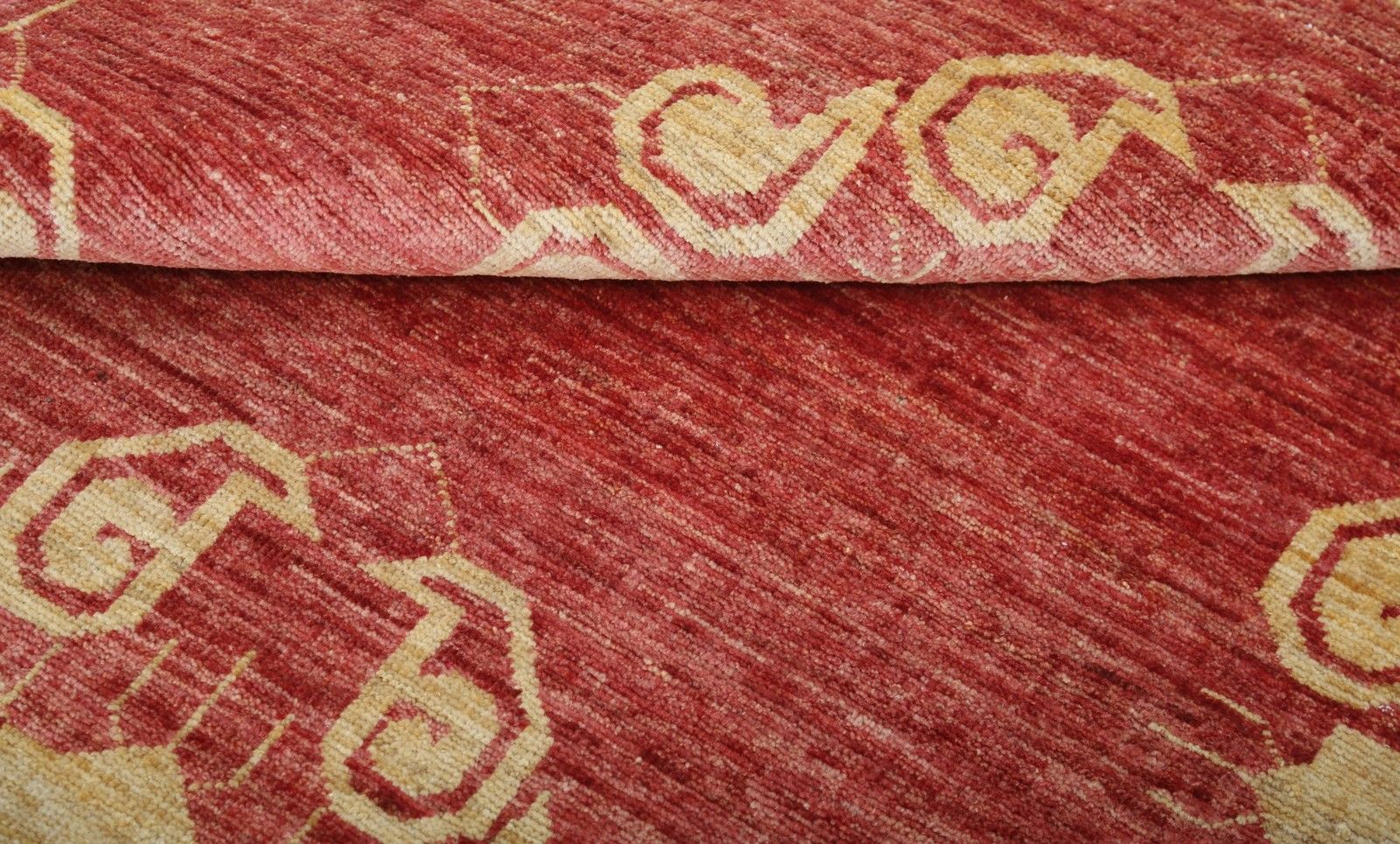 2.8x3.7 Ft Handknotted Red & Gold Area Rug. Ornamental Medallion Rug. 100% Wool photo vinterior