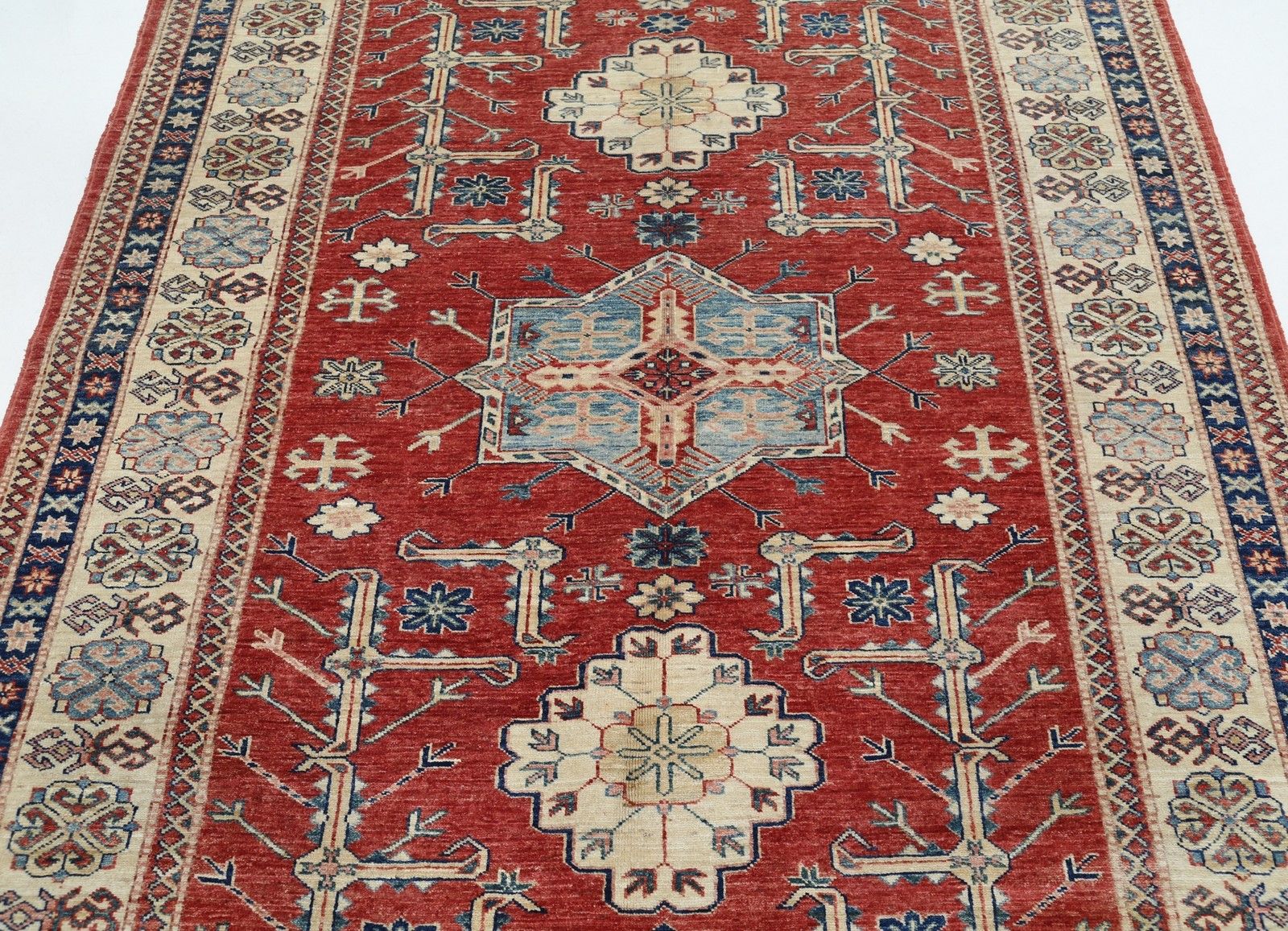 5.7x7.2 Ft Hand Knotted Turkish Wool Area Rug For Living Room And Bedroom Decor photo for sale
