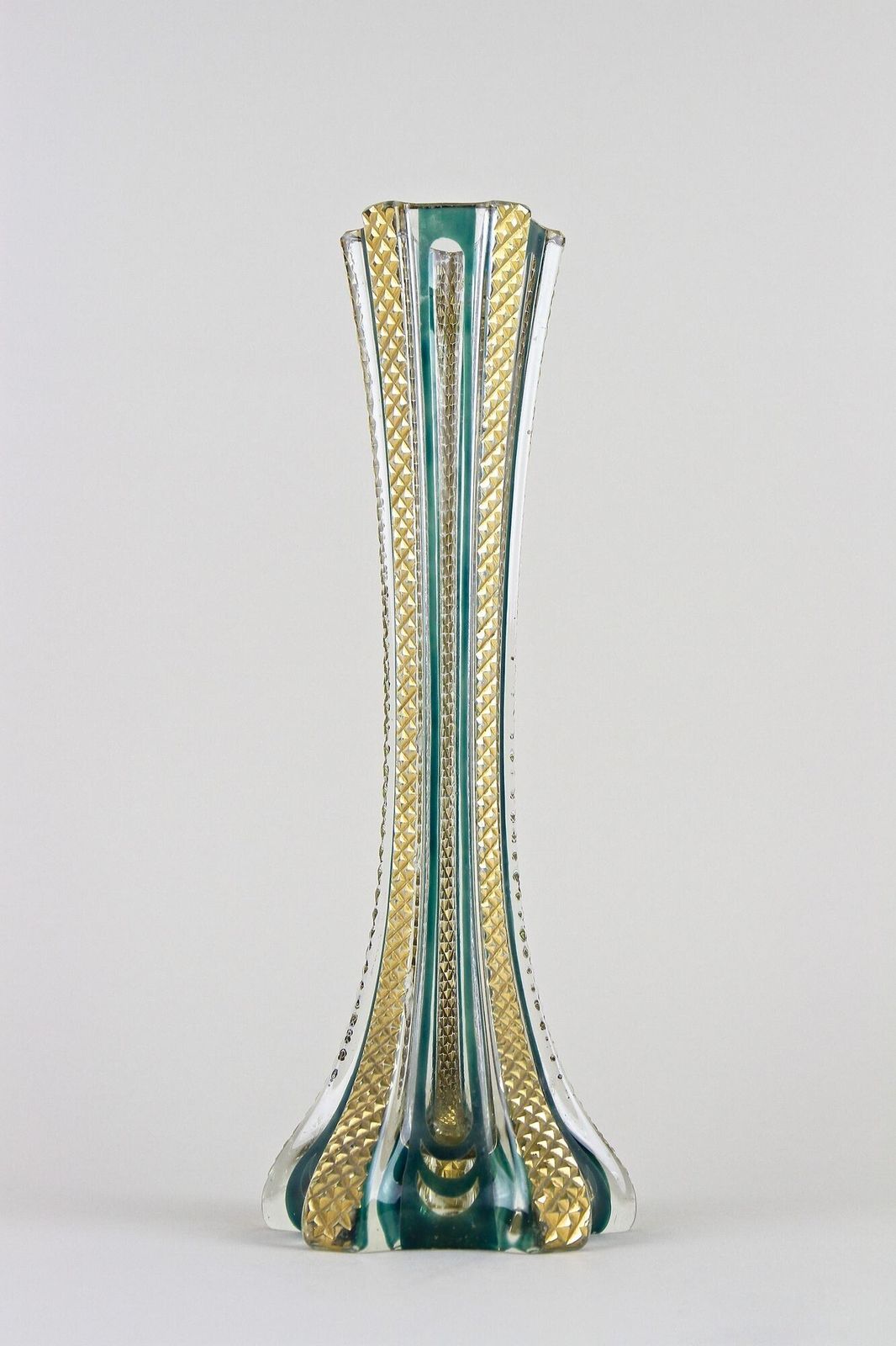 20th Century Murano Glass Vase With Green And Gilt Accents, Italy Ca. 1930 photo vinterior
