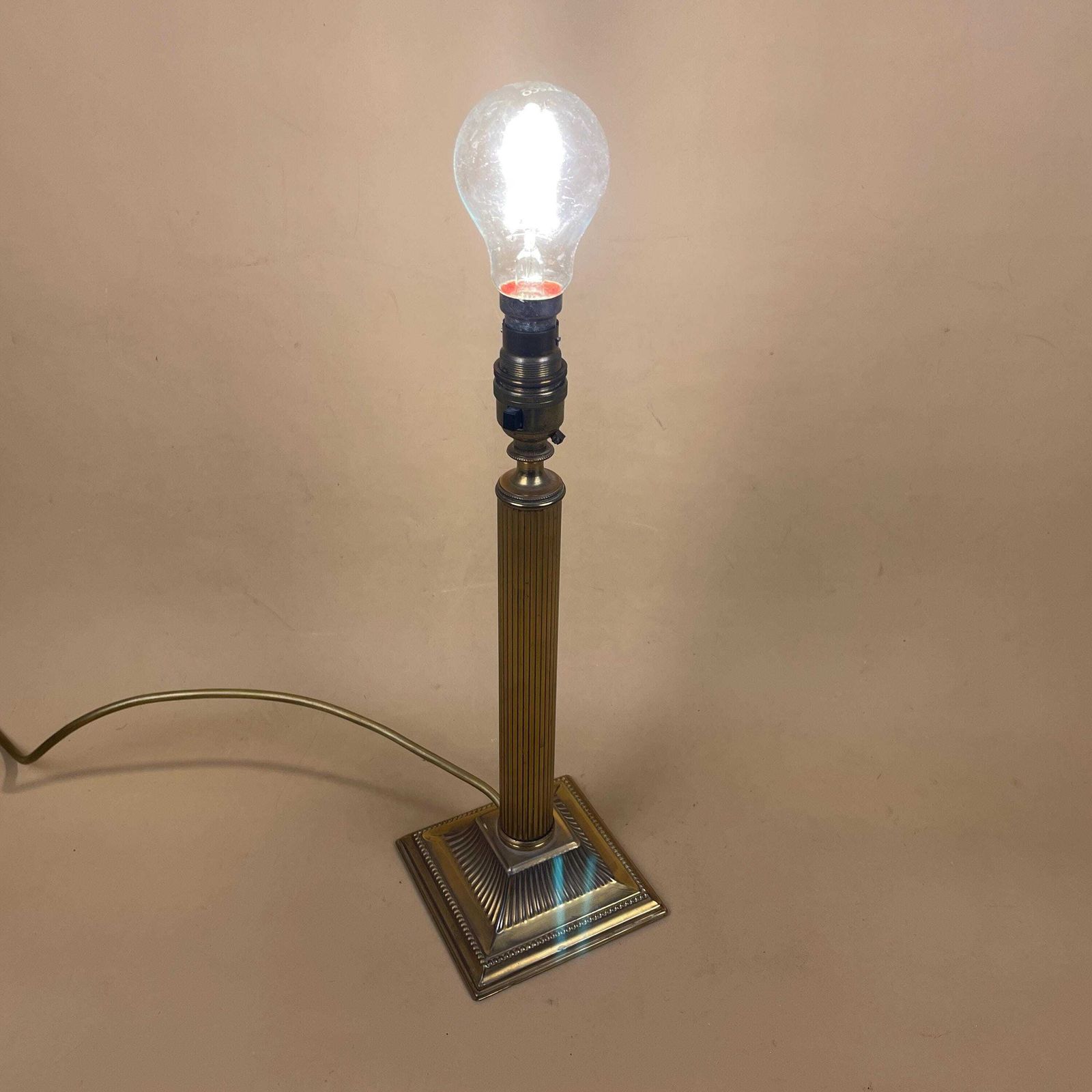 Lighting Metal Gold Brass Lamp Light Ornate Square Base Pattern Bedside Side Column Regency Classic Pillar Classic Antique Silk Cream Lampshade photo