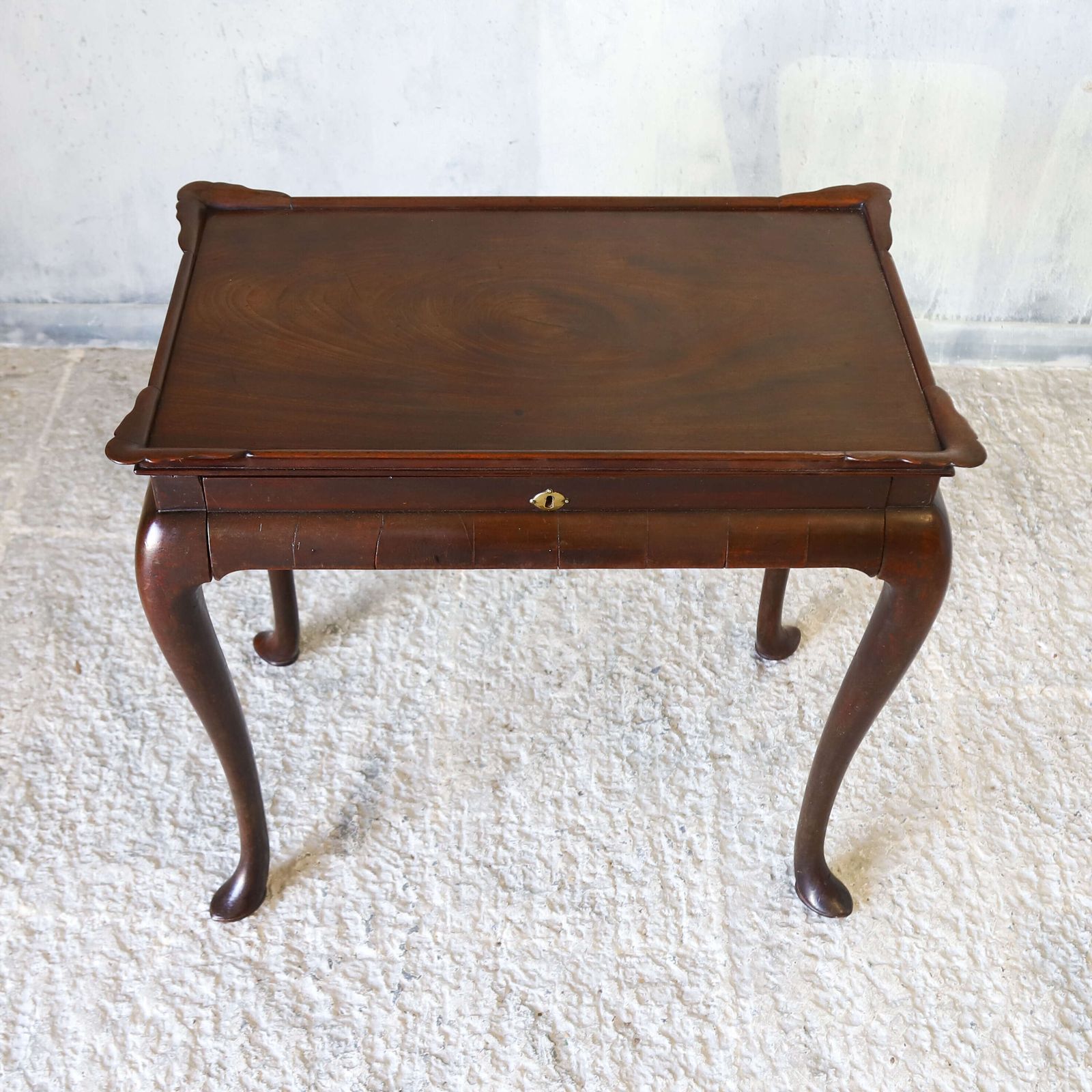 Early Georgian George II Cuban Mahogany Tray Top Silver Table With Cabriole Legs photo buy