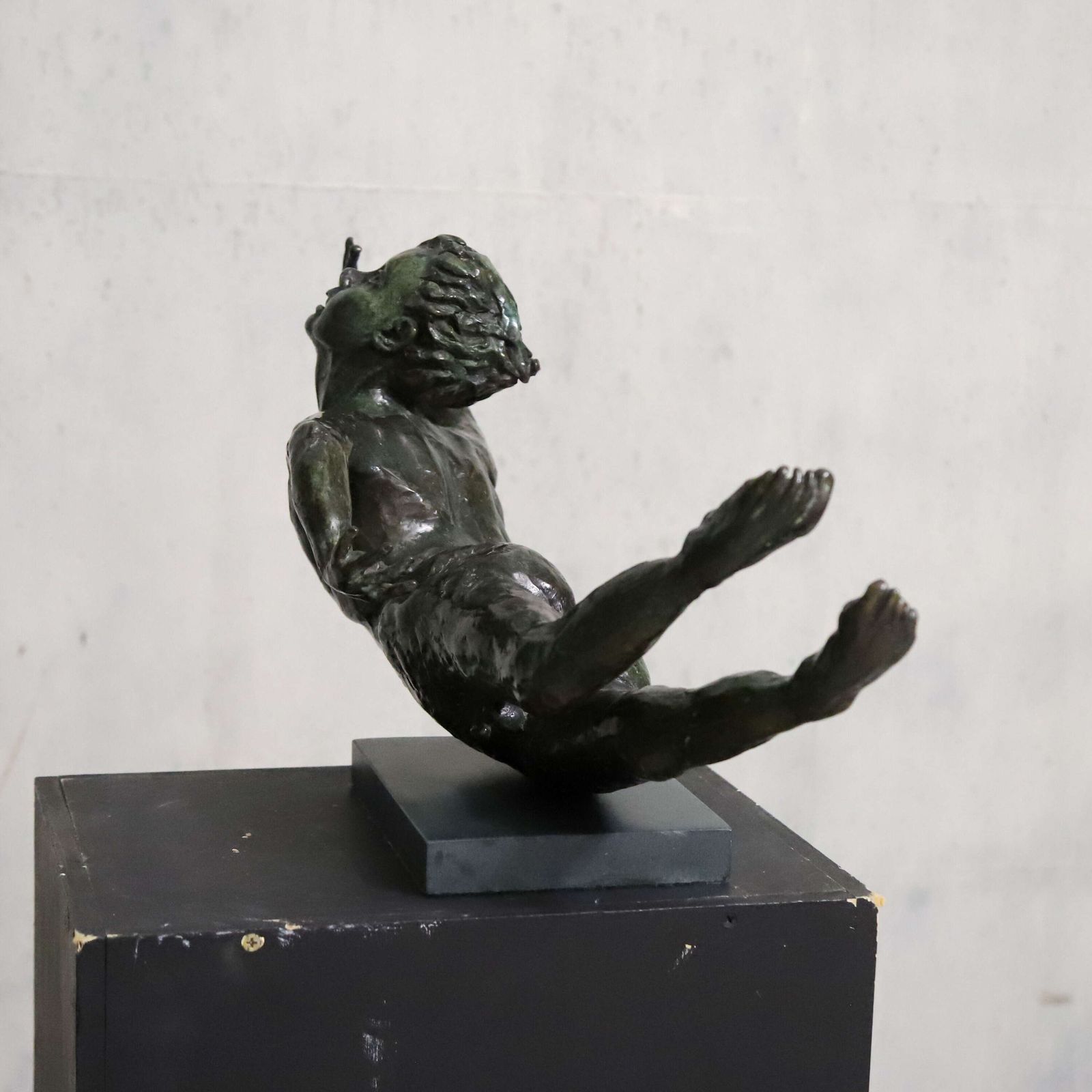 photo vinterior Swimming Boy – Contemporary Bronze Sculpture By Russian‑Born Artist Eva, Signed & Dated