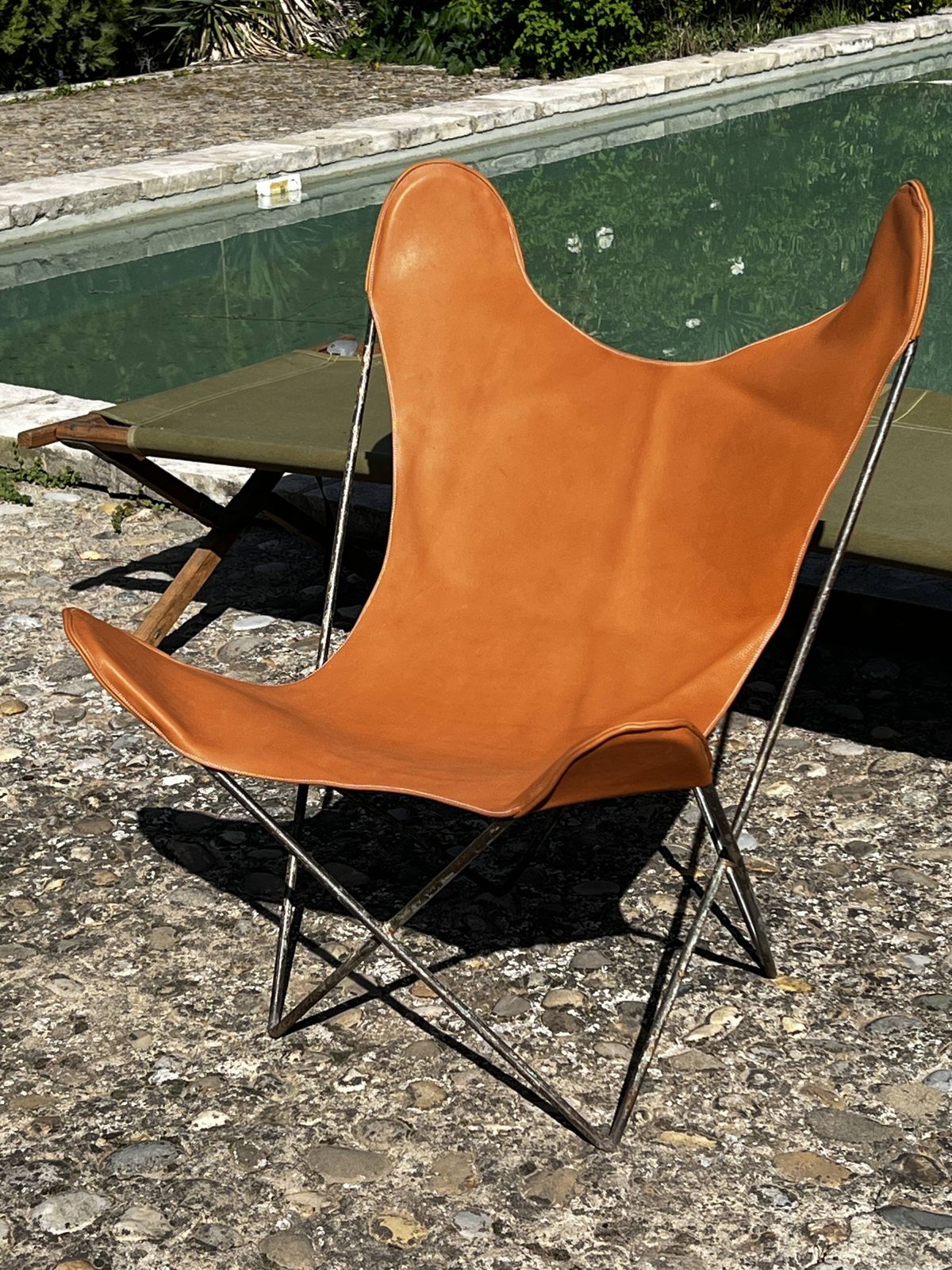 Aa Butterfly Chair For Airborne 1950 In Leather photo for sale