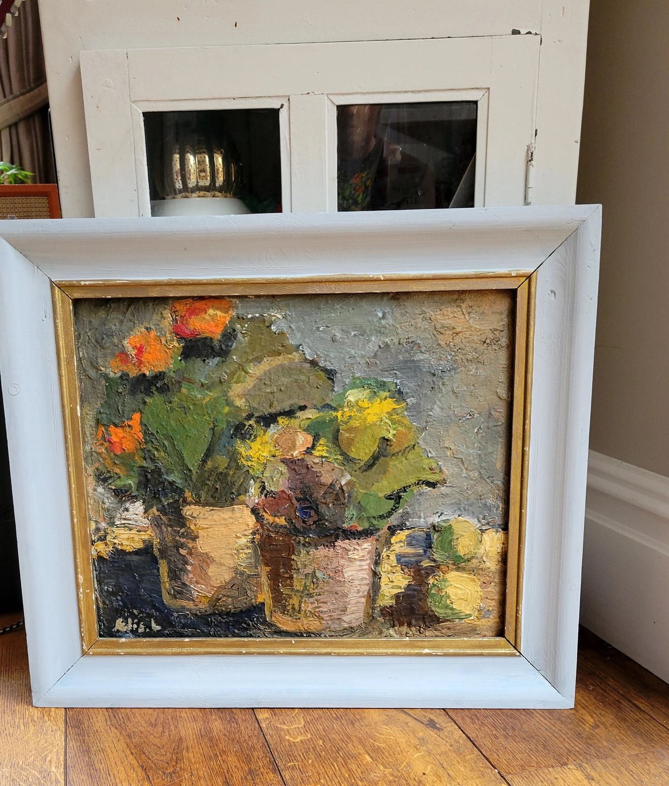 photo vintage Pottery And Flowers  Vintage Floral Still Life Oil Painting,