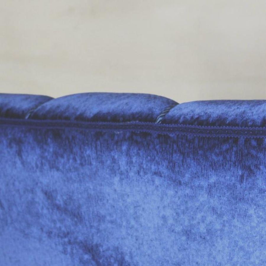 1200.0 Fauteuil Art déco en velours bleu, hêtre massif, France, 1920 photo