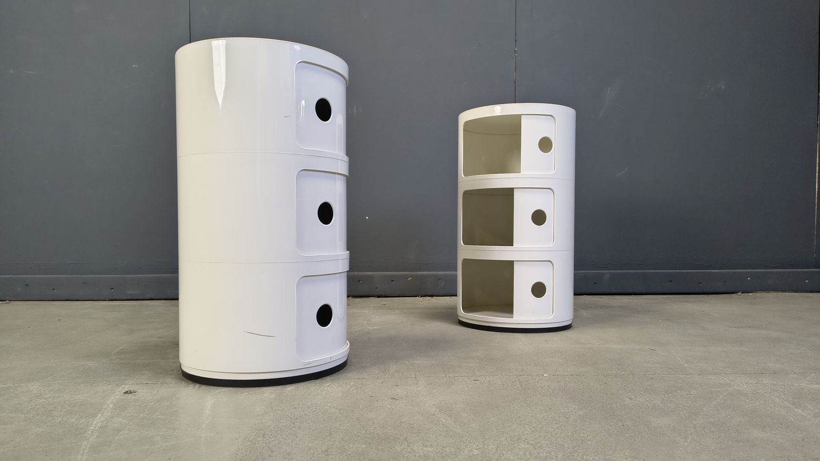 Pair Of Bedside Cabinets By Anna Castelli Ferrieri For Kartell, 1960s photo vinterior