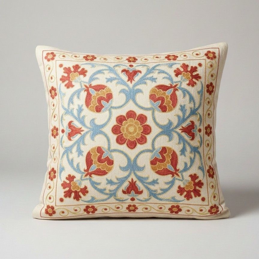Housse de coussin 100 % soie, 50 x 50 cm. Housse de coussin brodée faite main