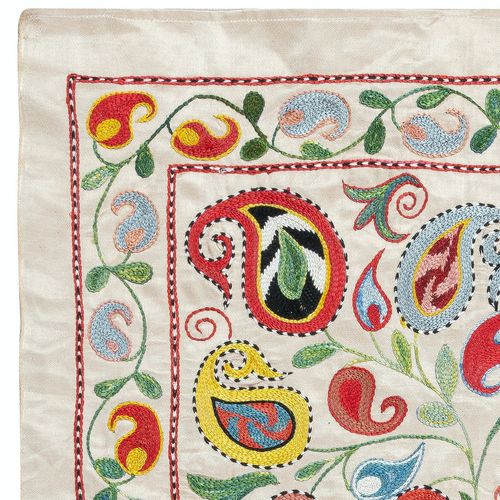 Tenture murale traditionnelle 100 % soie, 21 x 36 in. Nappe brodée. Décoration murale St59 photo furniture