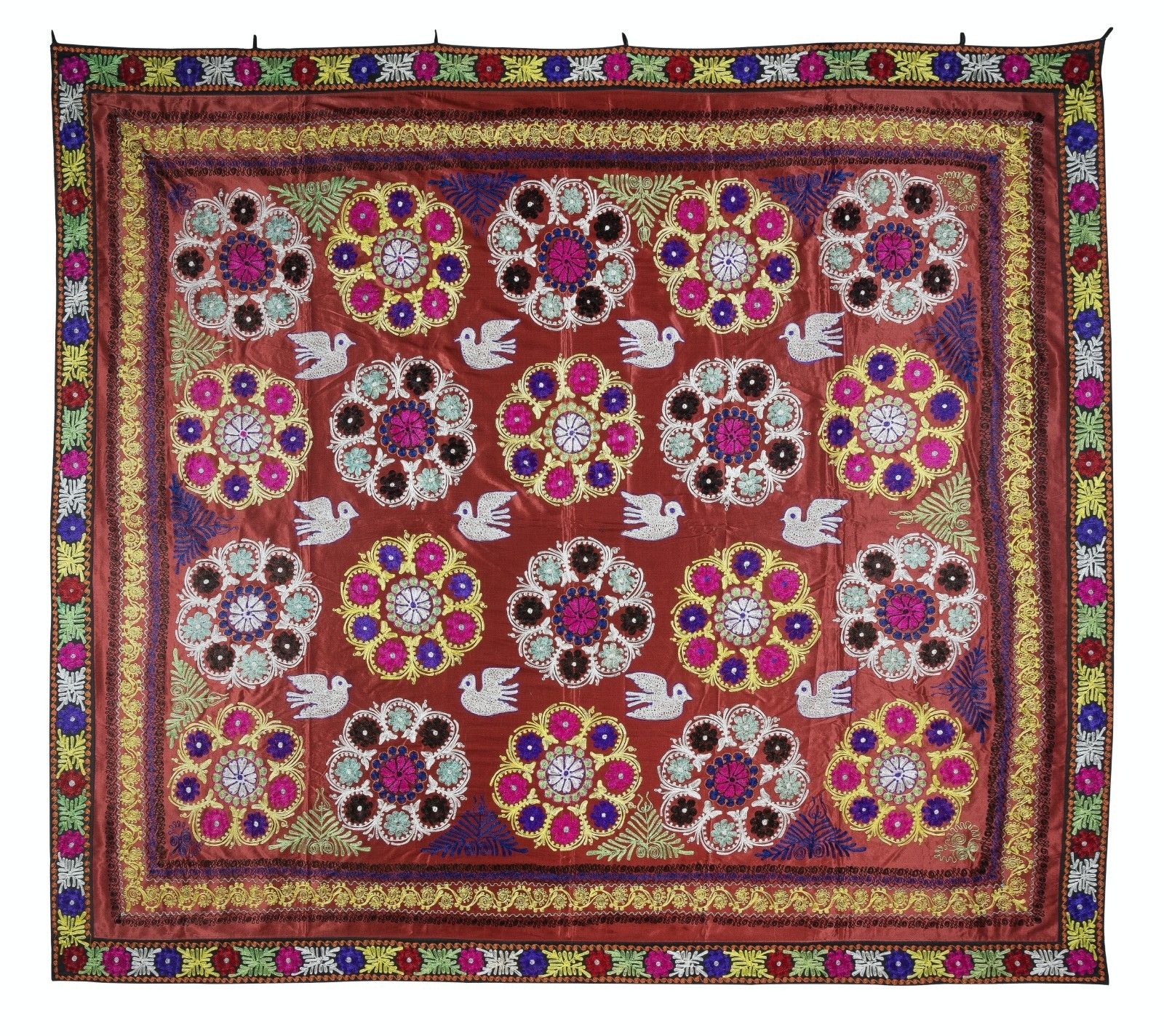 Couvre-lit vintage en broderie de soie, 9 x 10,2 ft (270 x 310 cm), tenture murale rouge, pièce unique photo furniture