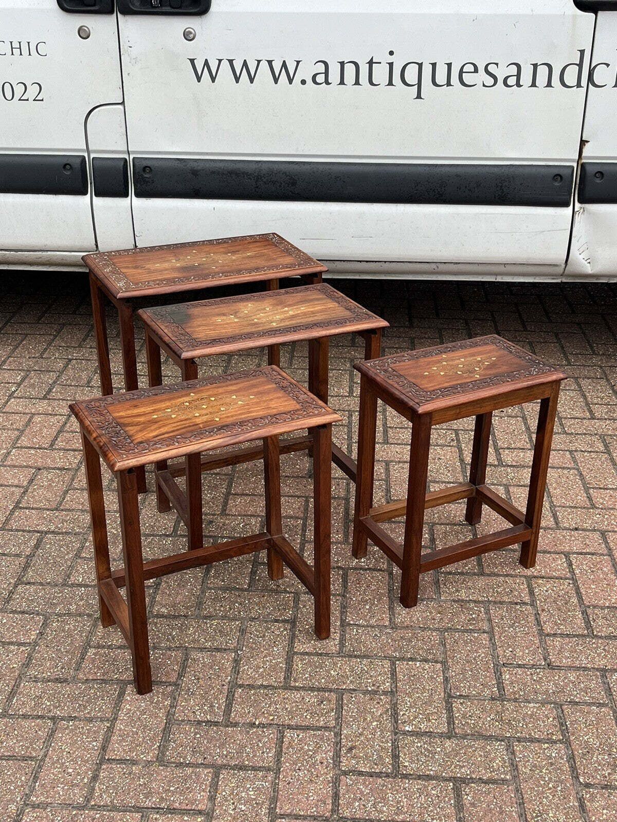 photo vinterior Nest Of Tables, Perfect Coffee / Lamp Tables