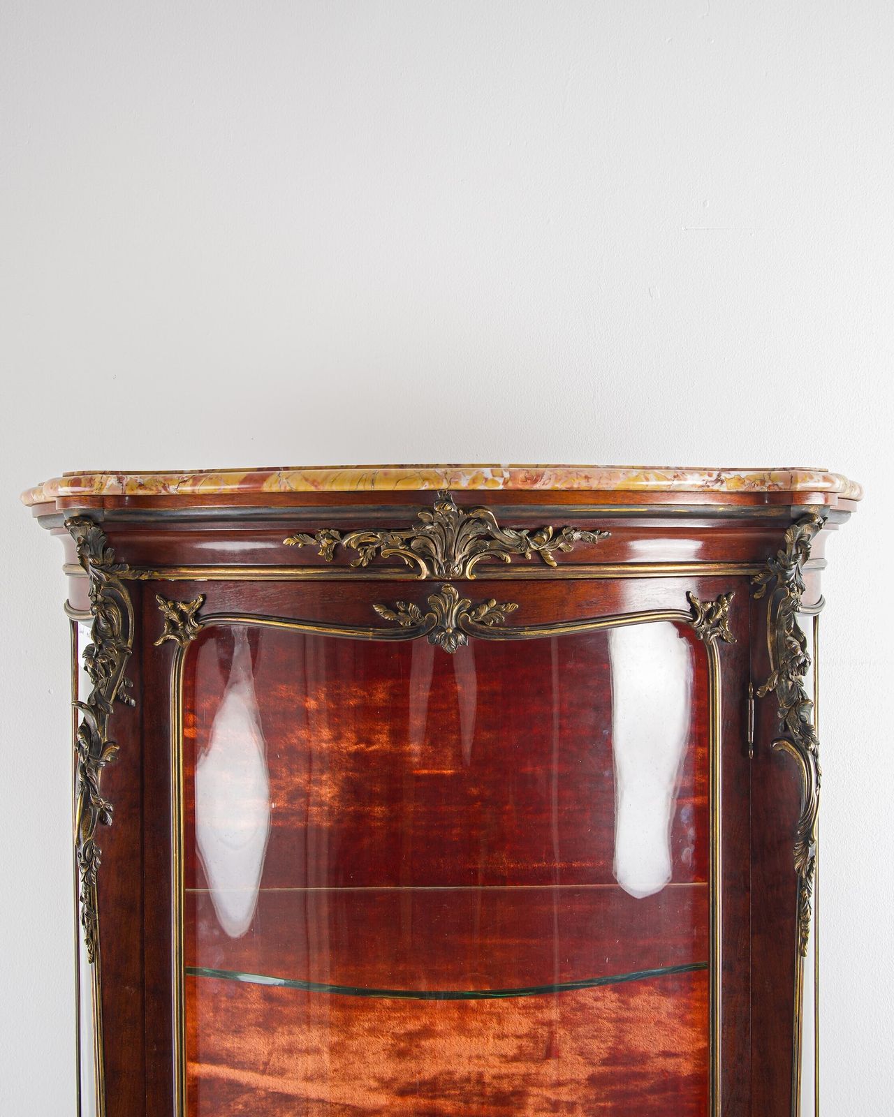 19th Century Vernis Martin Vitrine Cabinet With Marble Top & Ormolu   In The Manner Of François Linke photo vinterior