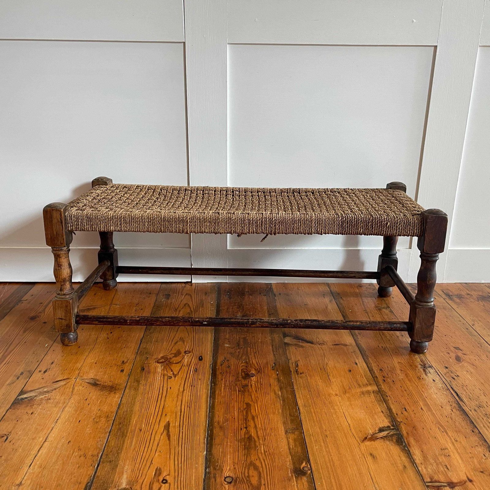 photo for sale Rush Seat Wooden Bench Long Rustic Woven Stool Farmhouse Entryway Hall Footstool Antique Style