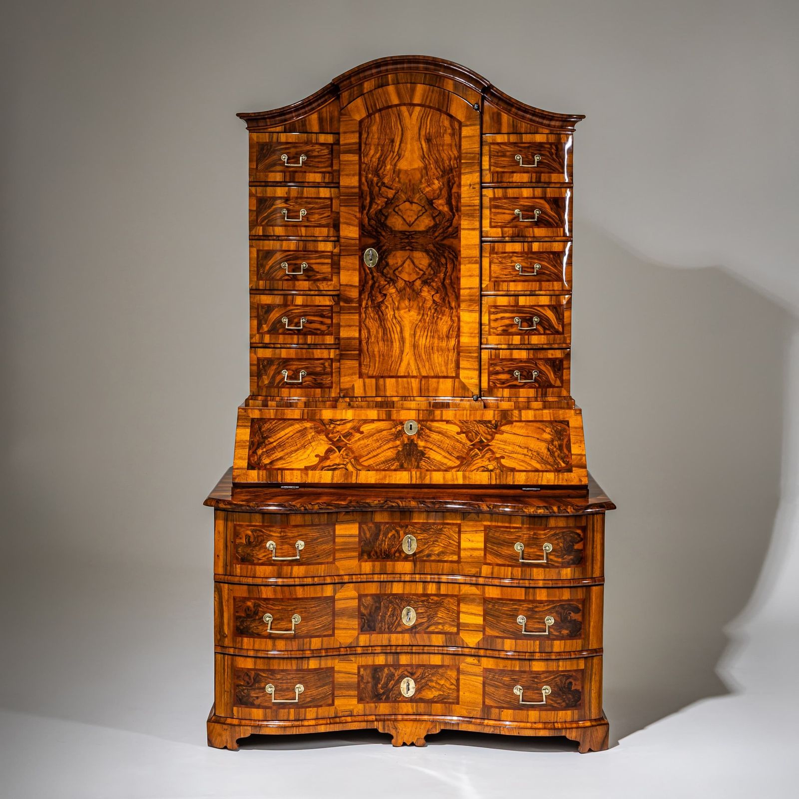 Baroque Slant Front Secretary In Walnut, Mid 18th Century