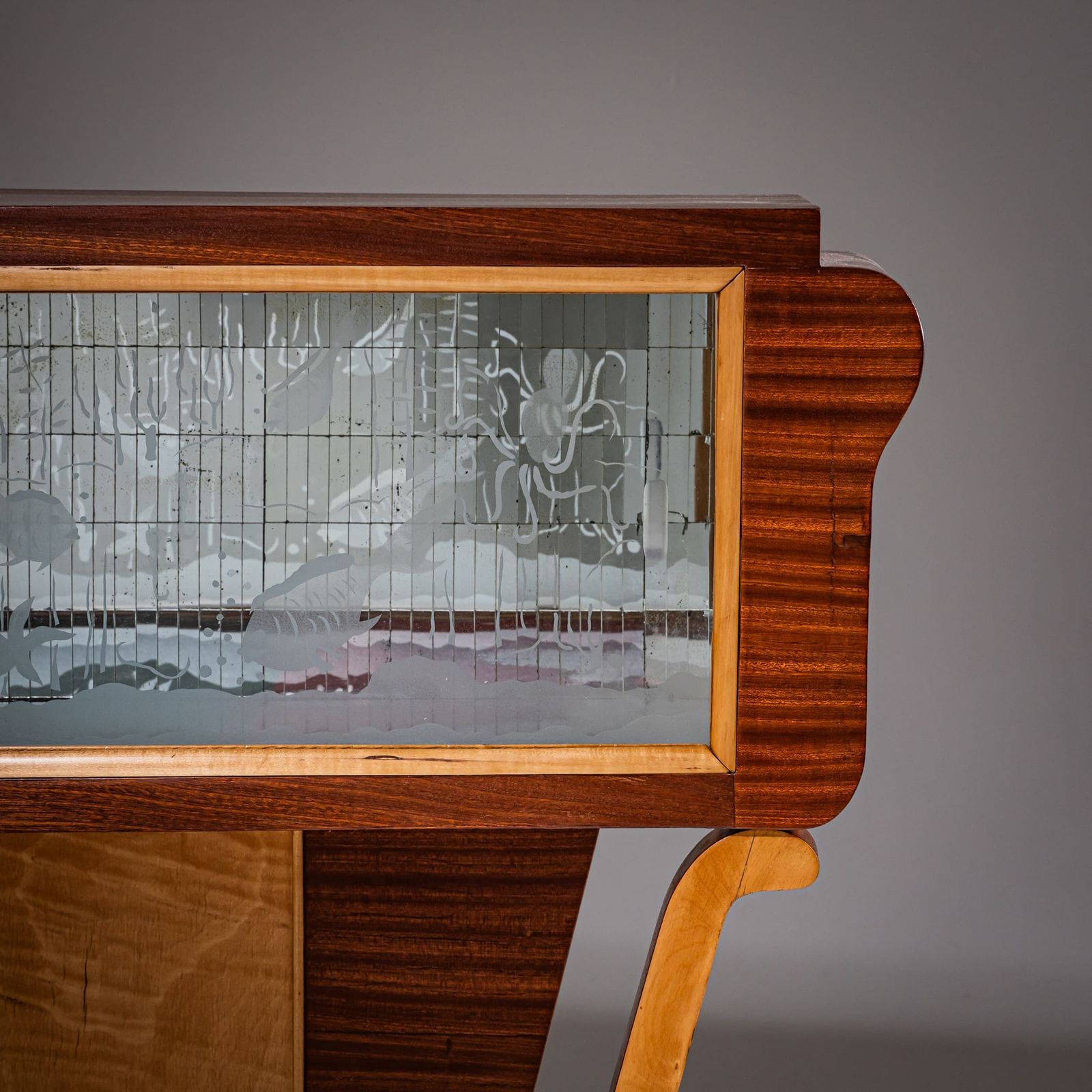Bar Cabinet With Etched Underwater Scene, Italy, Mid 20th Century photo vintage