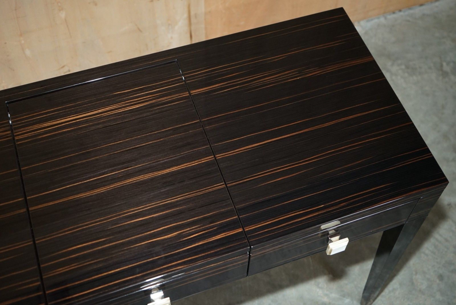 photo furniture Fendi Casa Italy Macassar Ebony Nascondino Dressing Table & Stool