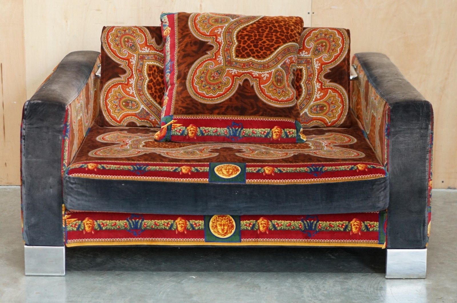 £17,000 Versace Ilian Rachov Designed Adjustable Armchair Loveseat Part Of Suite photo for sale
