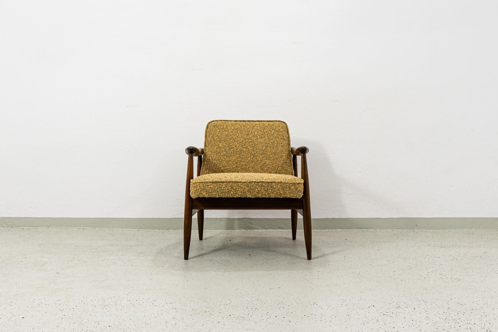 Mid Century Fauteuil Gfm 87 Van Juliusz Kędziorek, Kvadrat Bouclé, Polen, Jaren 1960 photo for sale
