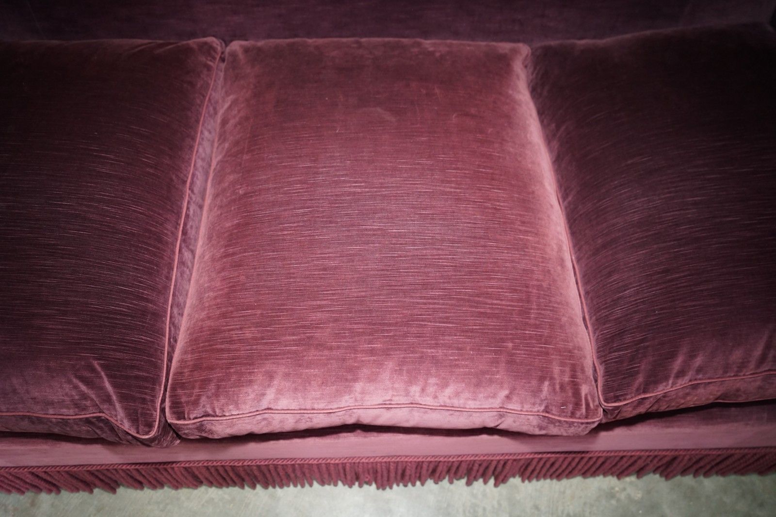 11950.0 Massive Howard & Son's Wimbourne Three Seat Cushion Arm Sofa 257x122cm photo