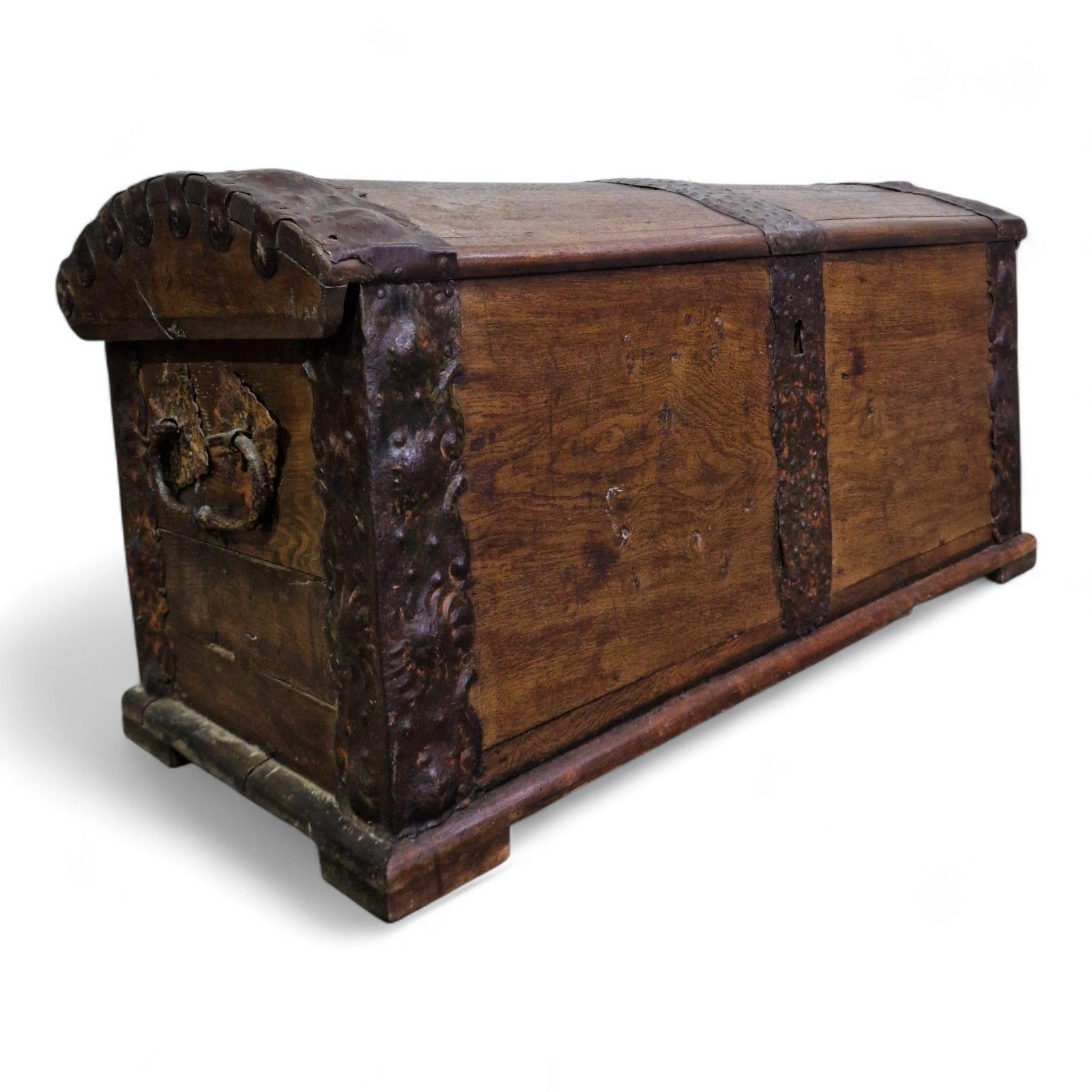 Furniture Continental Wooden Storage Chest Dome Top Rustic Coffer Blanket Box Large photo