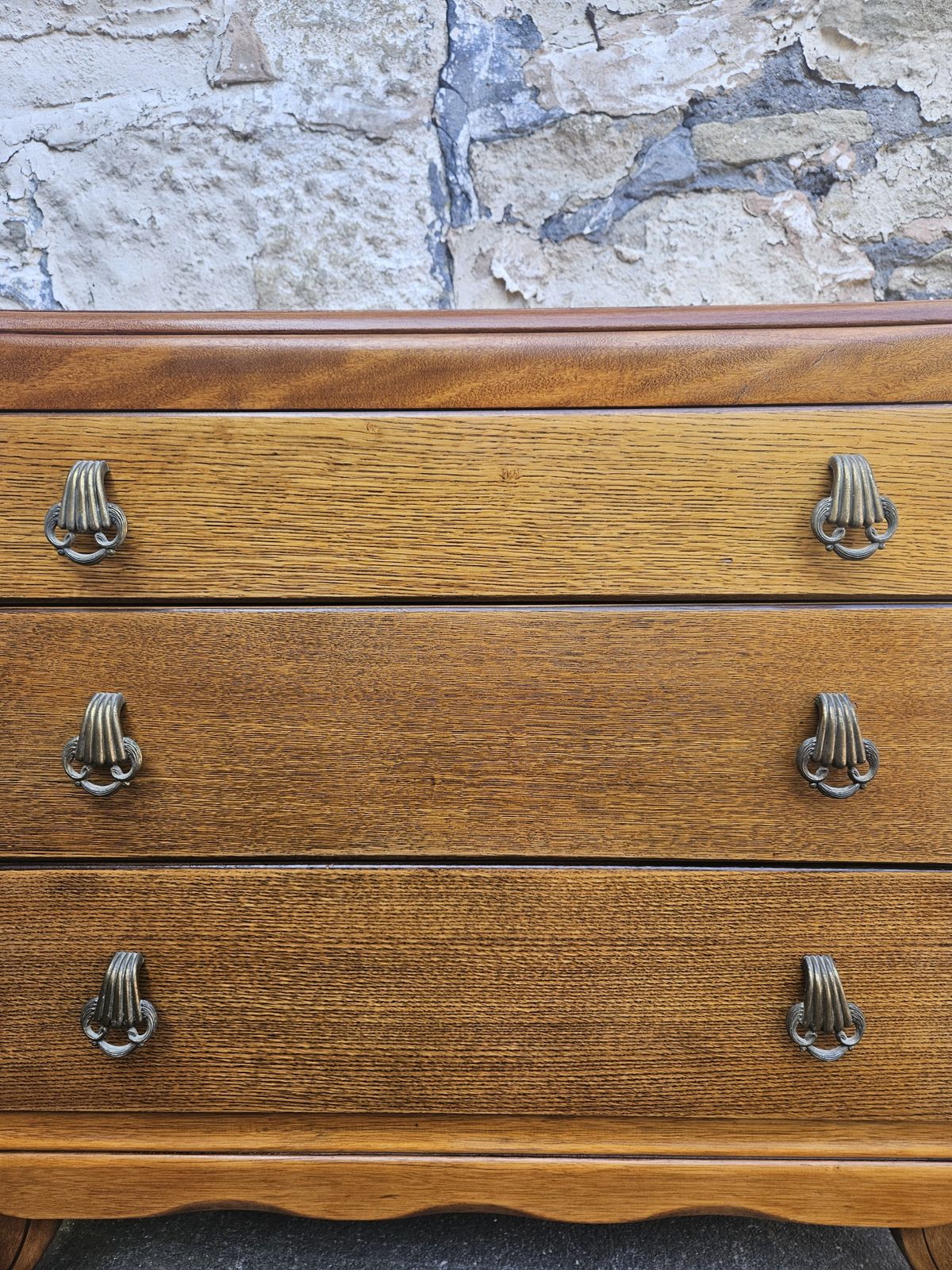 photo furniture Vintage Lebus Chest Of Drawers Three Drawer Oak Cabinet Tallboy Super Proportions And Detailing