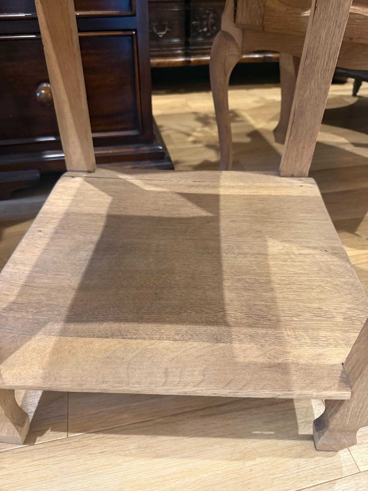 photo vinterior French Sandblasted Oak Bedside Cabinets With Rouge Marble Tops – 1920s Carved Nightstands