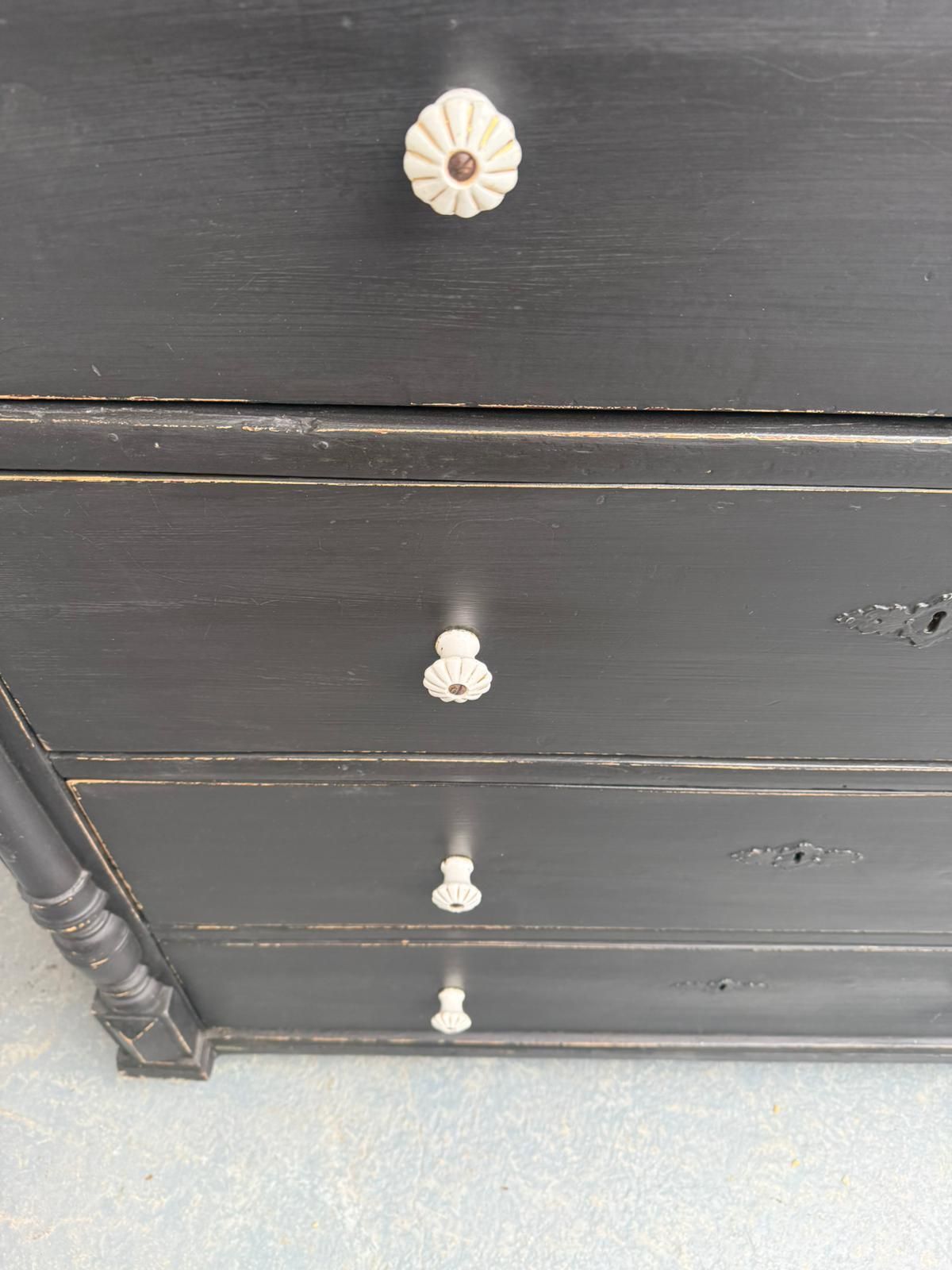 A Mint Clean Painted Black Original Hungarian 4 Drawer Victorian Chest Of Drawers photo vinterior