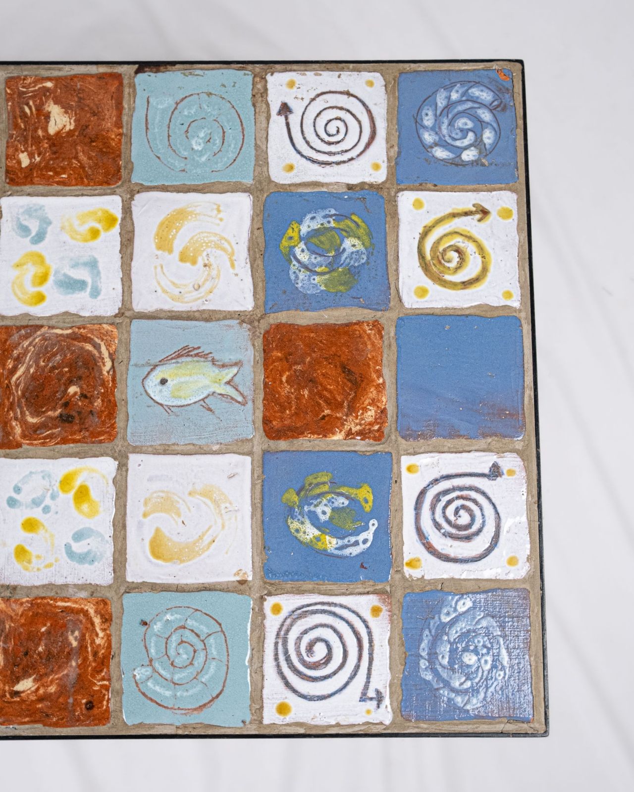 photo furniture Coffee Table In Wrought Iron And Glazed Ceramic Tiles, France, 2013