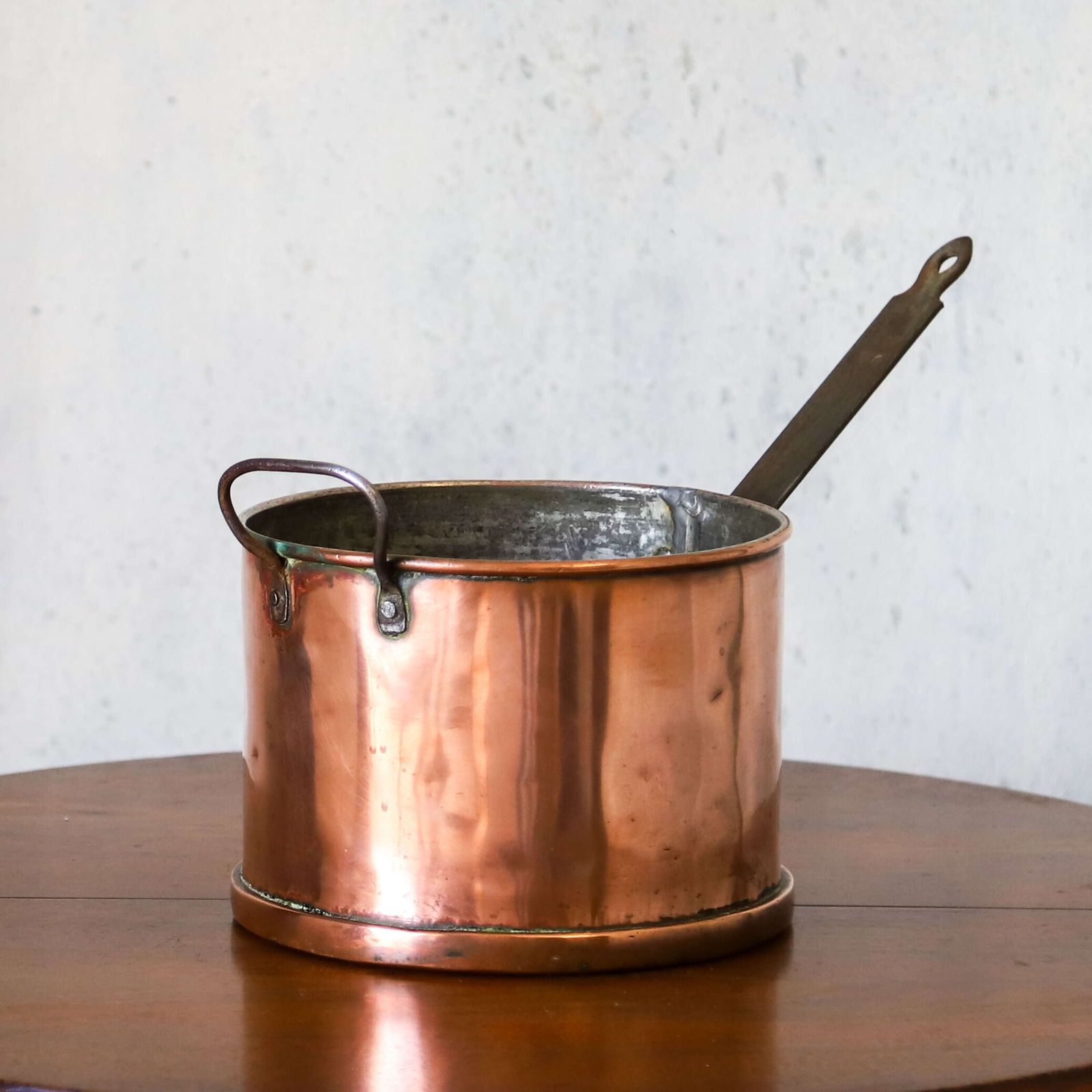 Mid‑19th Century Victorian Hand‑Beaten Heavy Gauge Copper Saucepan/Milk Pan photo for sale