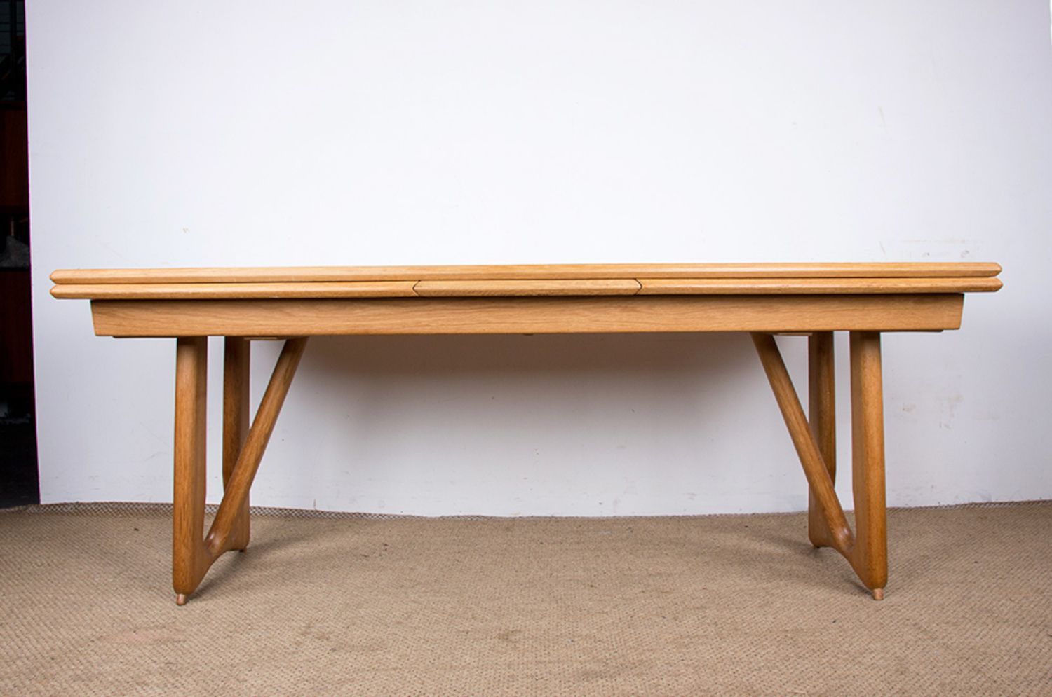 Very Large Extendable Dining Table, 320 Cm, In Oak By Guillerme And Chambron For Votre Maison 1960.