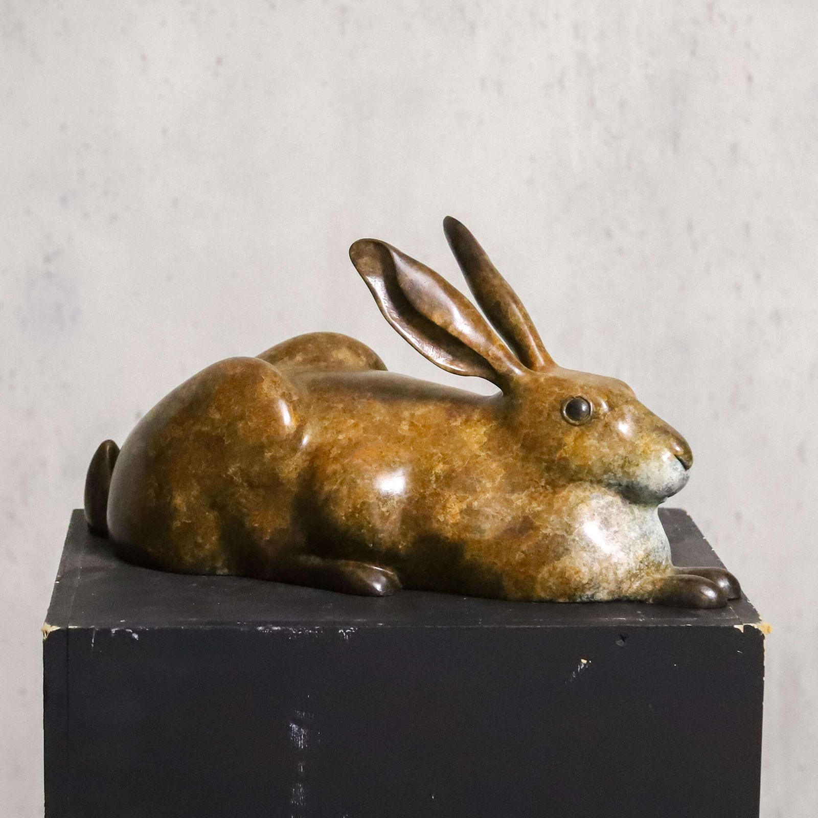 “Taking It Easy” – Bronze Rabbit By Richard J. Smith, Artist’s Copy, Lost‑Wax Cast photo furniture
