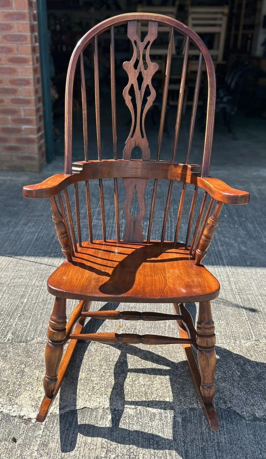 175.0 Good Quality English Country Oak & Beech Windsor Shaped Seat Rocking Chair photo