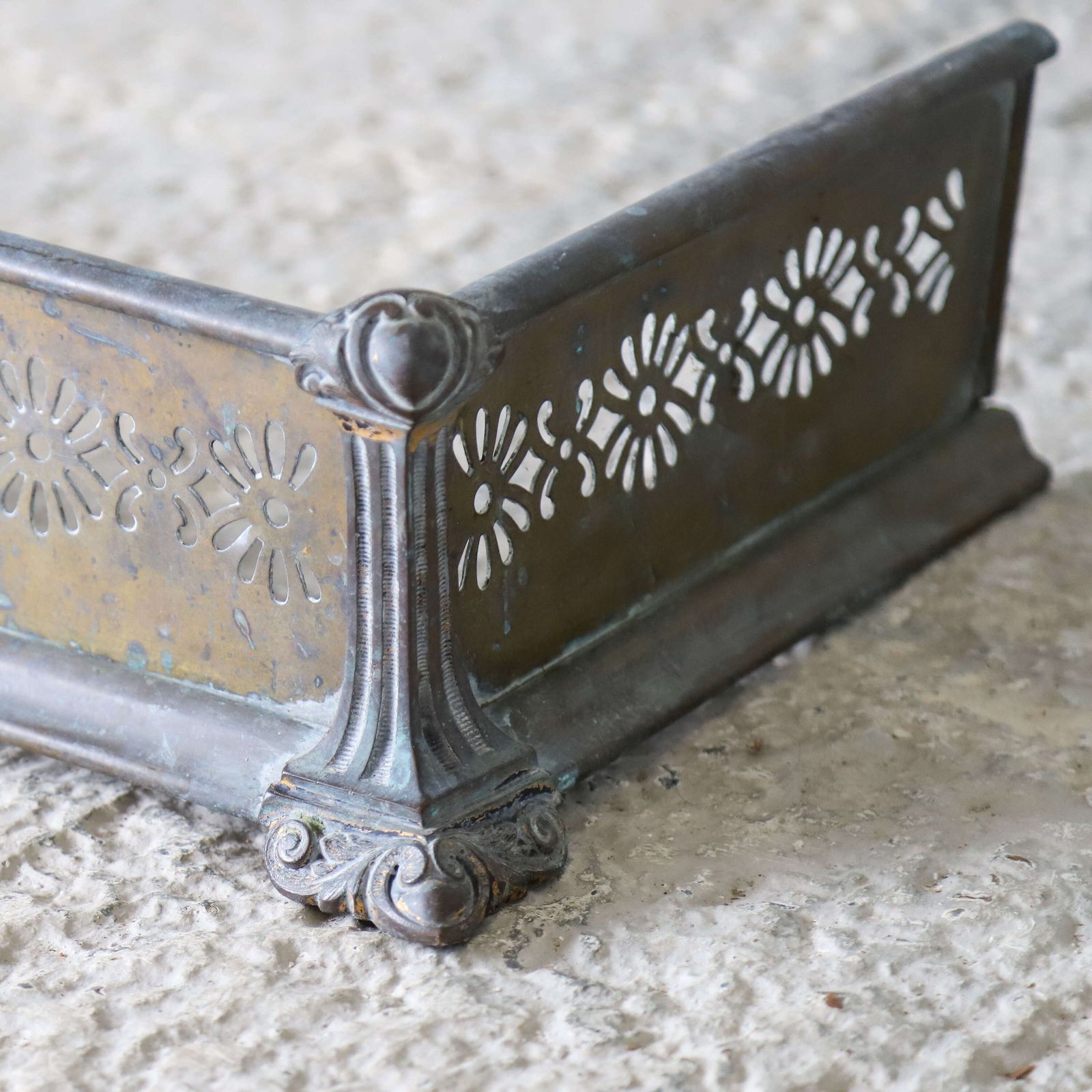 ​​​​​​​English Brass & Steel Art Nouveau Fireplace Fender, Wonderfully Patinated, C.1890 photo for sale