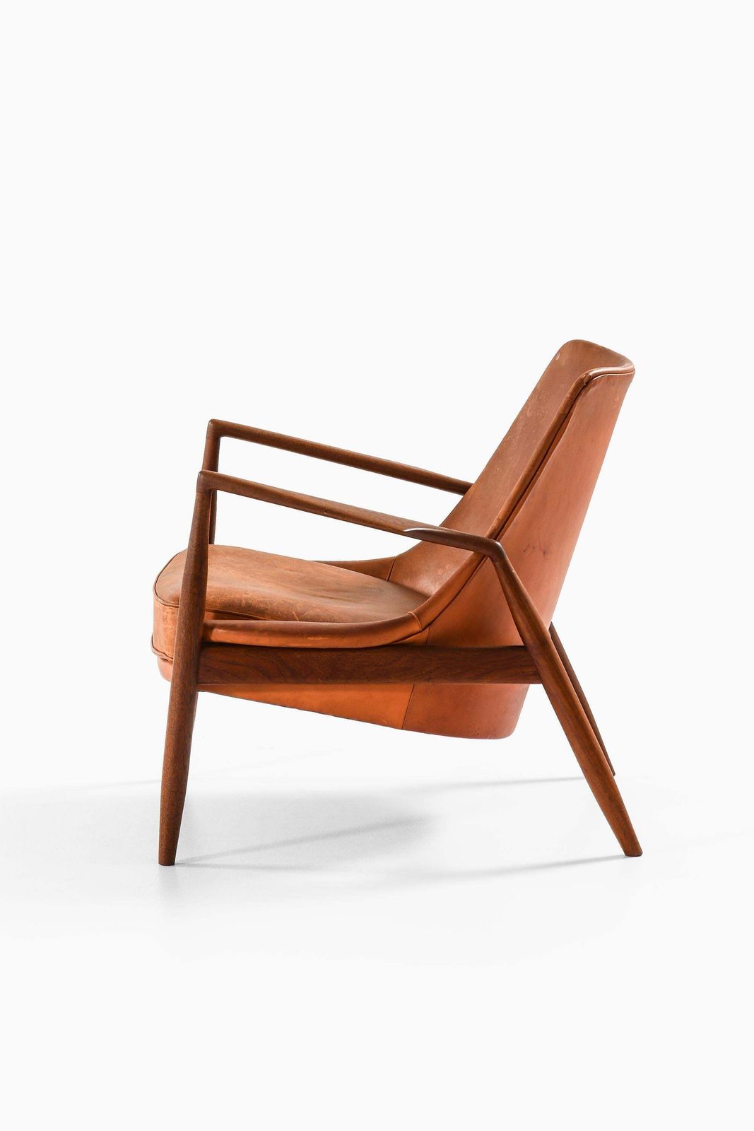 Easy Chair In Leather And Teak By Ib Kofod Larsen, 1950s photo vintage