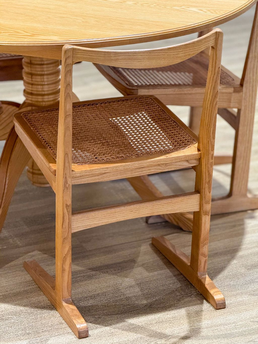 Mid Century Elm Circular Dining Table & 4 Rattan Chairs – Original 1960s Set photo Furniture