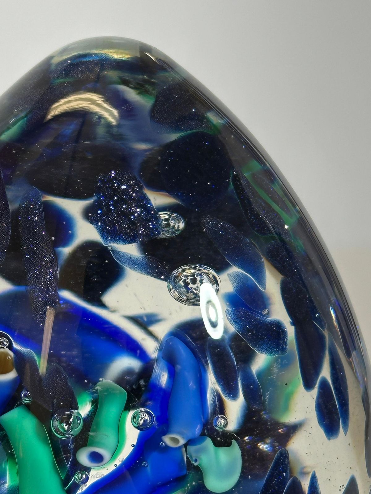 Murano Glass Egg Form Paperweight With Aventurine Inclusions, Italy, 1990s photo vinterior