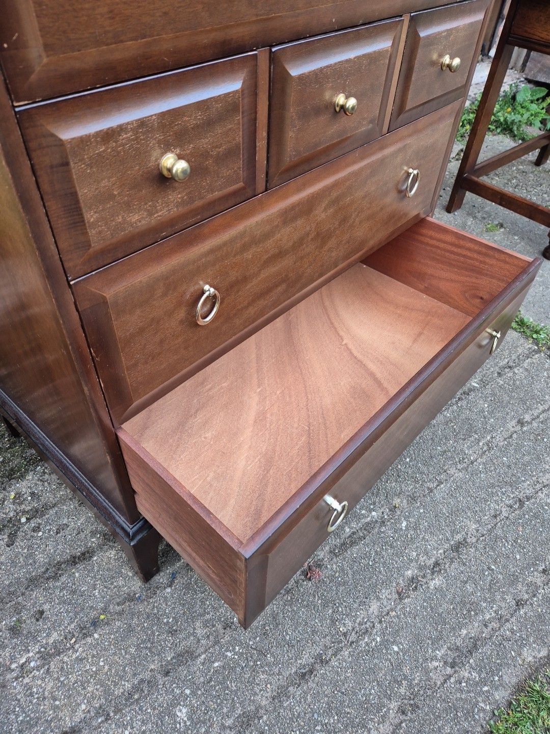 photo vinterior Vintage Stag Minstrel Tallboy Chest Of 7 Drawers