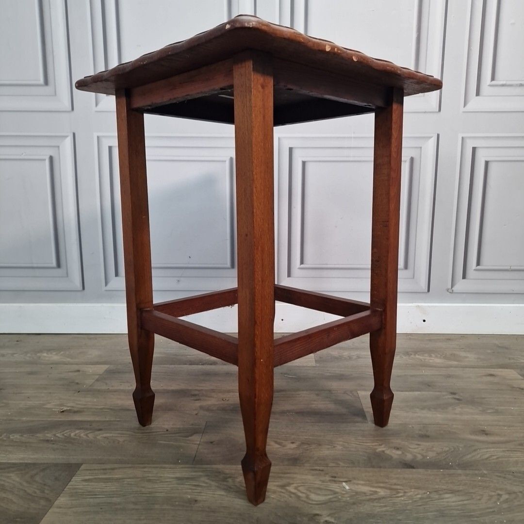 Antique Hall Side Table Solid Oak Occasional Shaped Top Scalloped Edge Wooden photo Furniture