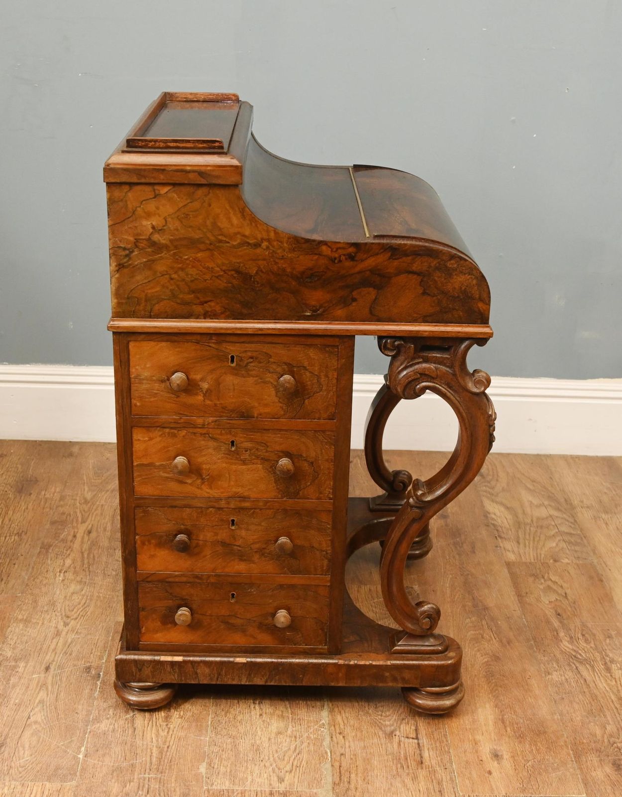 Victorian Davenport Walnut Desk Period Antique 1860 photo vinterior
