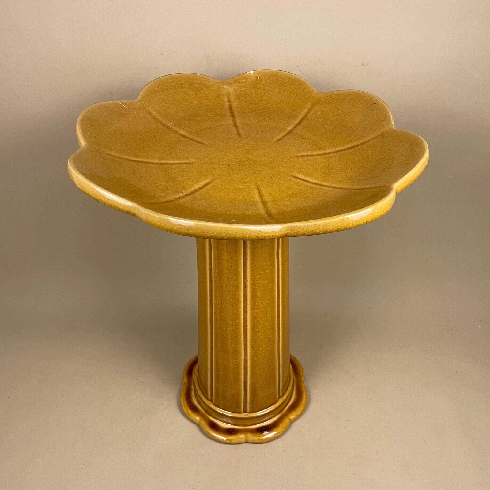 photo vinterior Large Ceramic Bird Bath Yellow Pedestal Garden Pool Flower Top Vintage Glazed Ceramic Outdoor Wildlife Ornamental