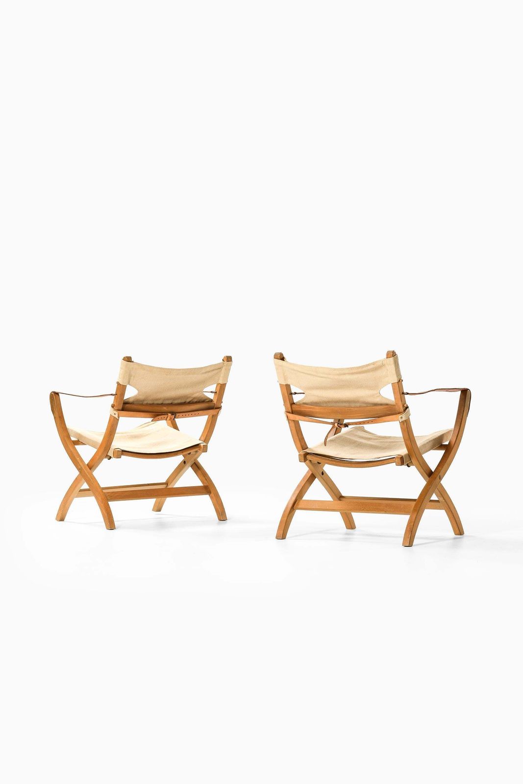 Pair Of Safari Easy Chairs In Beech And Leather By Poul Hundevad, 1950s photo vinterior
