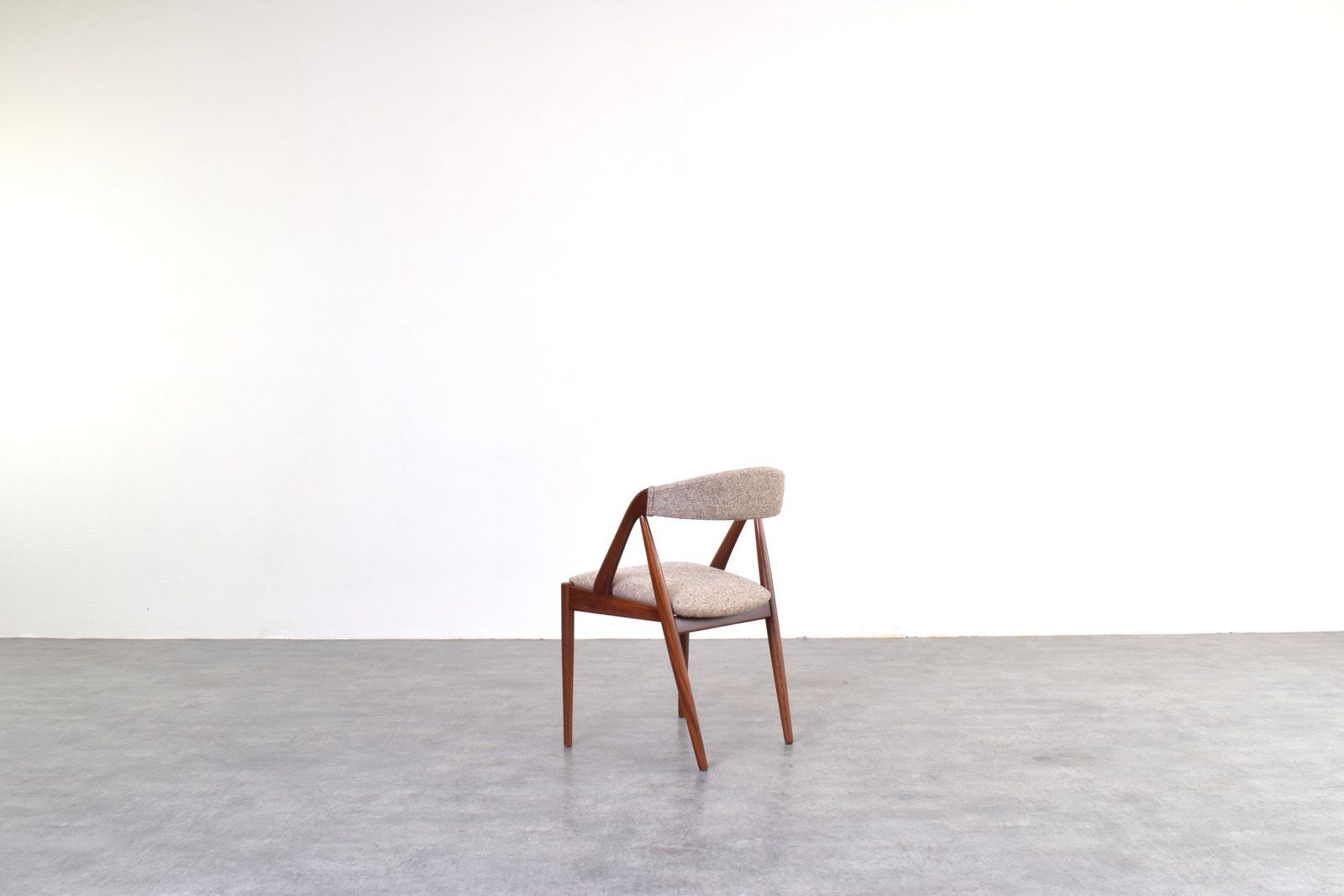 Mid Century Teak Chairs Model 31 By Kai Kristiansen For Schou Andersen, 1960s, Set Of 4 photo vintage